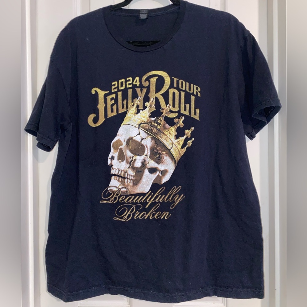 Black Jelly Roll Tour T-Shirt‎ with Skull Design